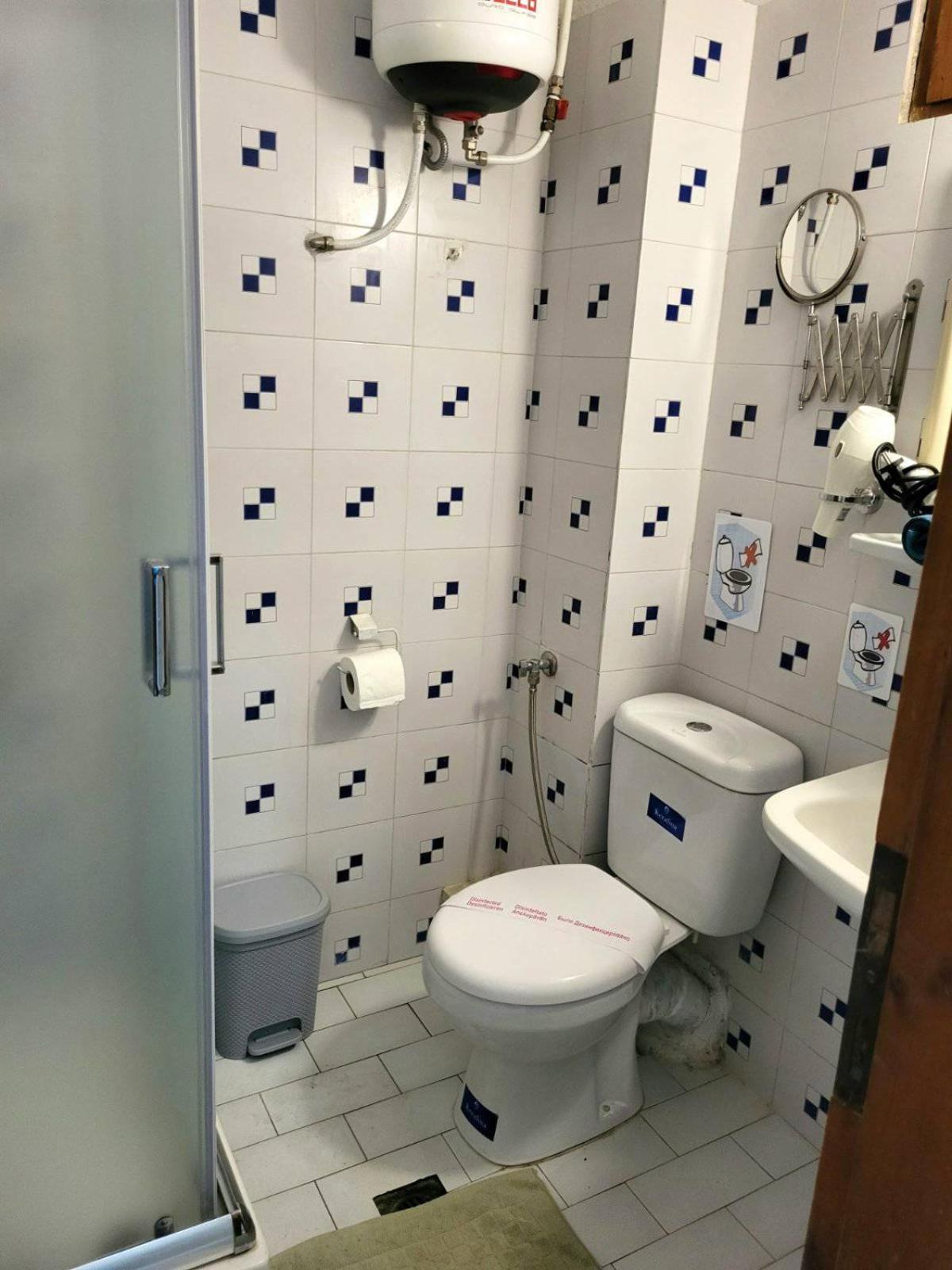 Hotel Agni -Enoikiazomena Diamerizmata Kallithea  Dış mekan fotoğraf