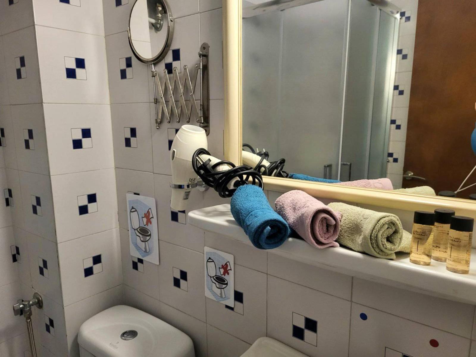 Hotel Agni -Enoikiazomena Diamerizmata Kallithea  Dış mekan fotoğraf